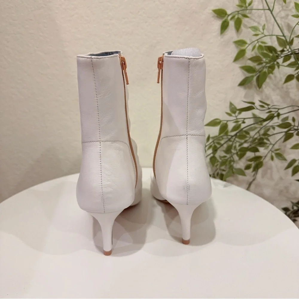 Jaggar White Pleated Leather Boots Kitten Heel Booties in Ivory NIB 37/39